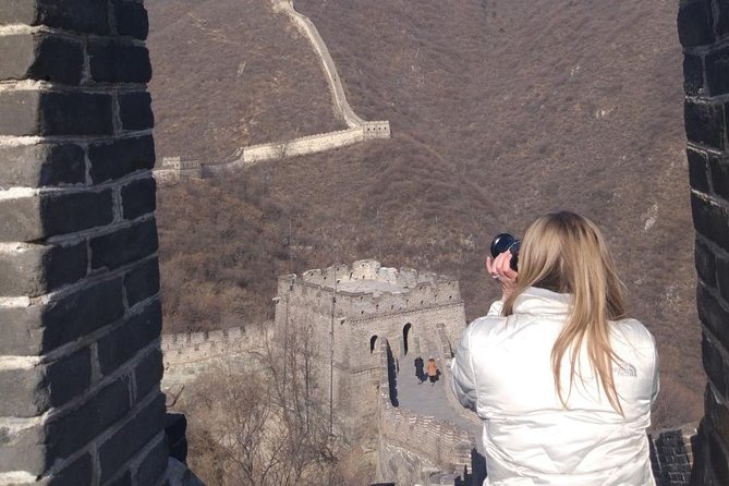 VIP Pass Beijing Mutianyu Great Wall All-Inclusive Day Tour - Choosing between the cable car and the toboggan