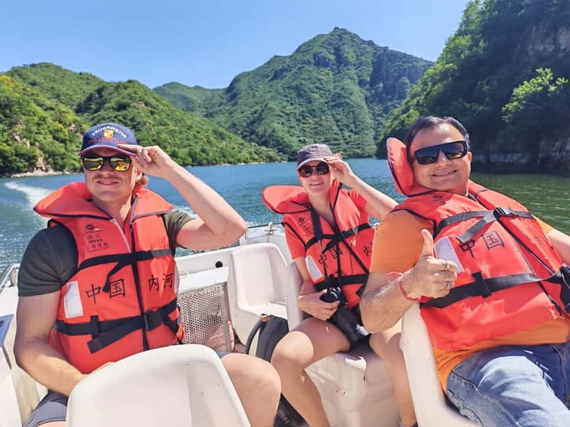 Water-Great Wall Odyssey: Hike & Cruise One Day Tour - Food, facilities, and useful packing advice