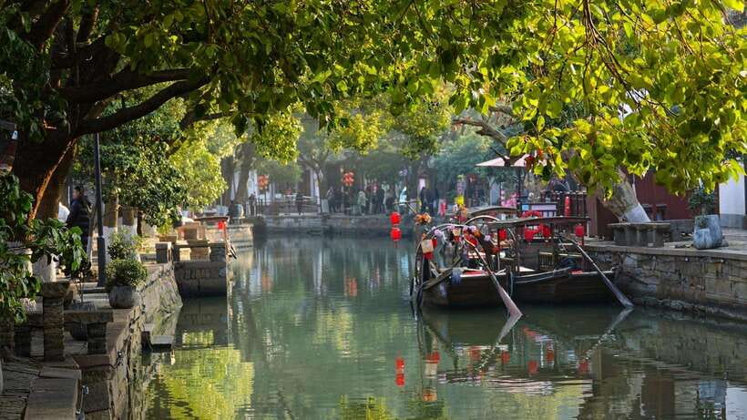 Water Town Zhujiajiao Shanghai: Boat Ride,Sights,Bites&Sips - North Street, local food, and the bigger meal