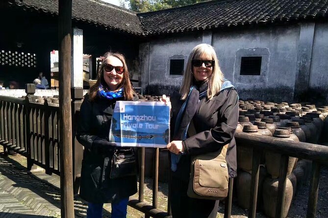 Wuzhen Water Town Delight Tour With Riverside Lunch Experience - Why Wuzhen makes a good day from Hangzhou