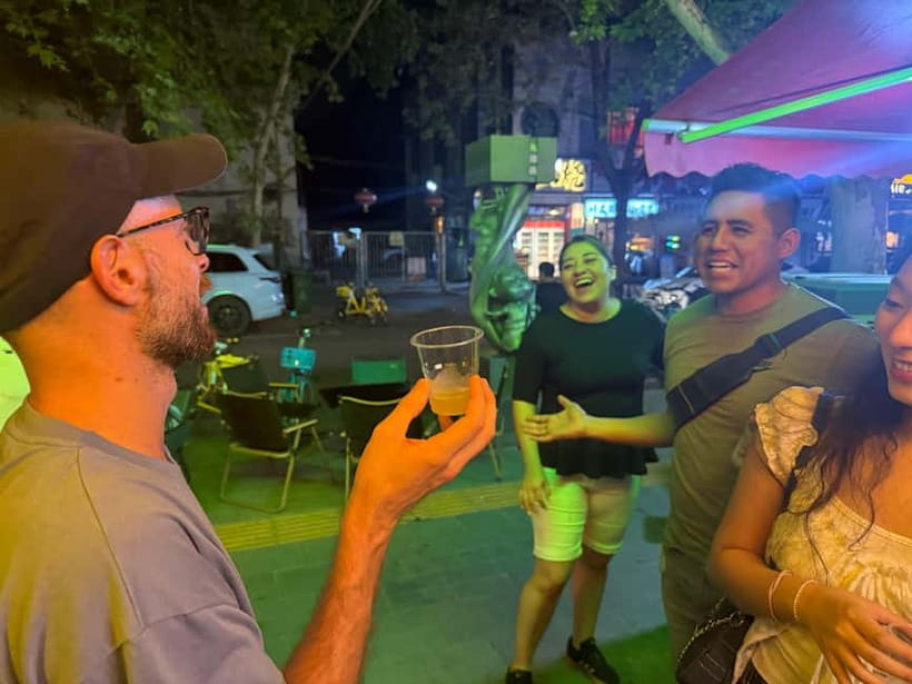 Xi'an Bar Crawl: Drink, Gaming, Snacks & Meet with Locals - First stop: 40 minutes with cocktails