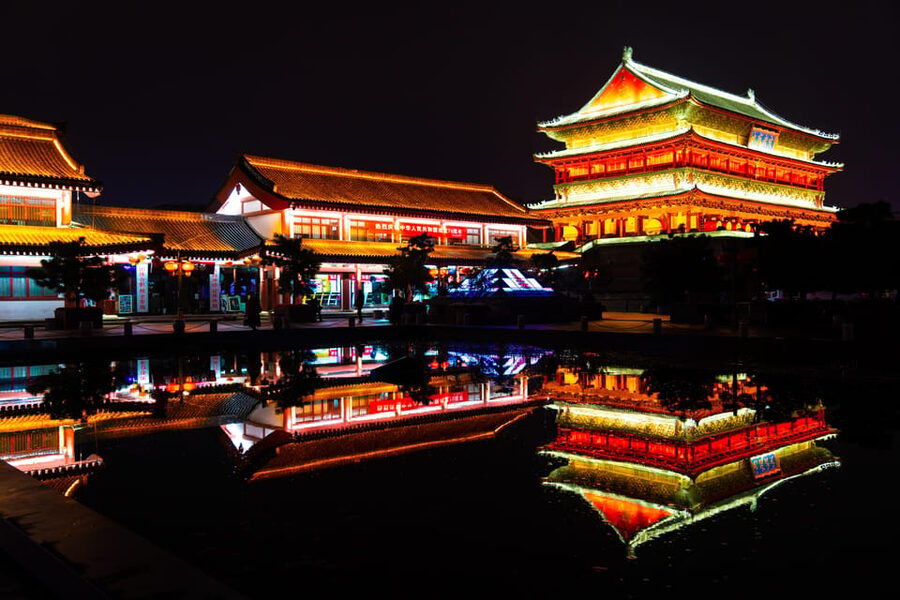 Xi'an: City Wall & Old Town Walking Tour w/ 10+ Food Tasting - How much food do you really get?