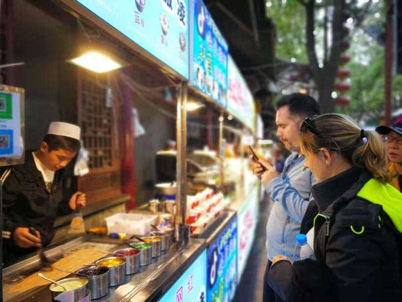 Xi'an: City Wall & Old Town Walking Tour w/ 10+ Food Tasting - What the $16 price includes, and what it does not
