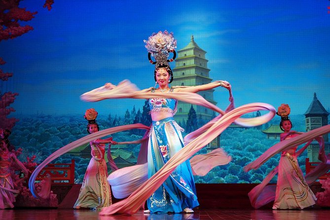 Xi'an Dumpling Banquet and Tang Dynasty Show - The dumpling banquet: quantity, variety, and mixed results