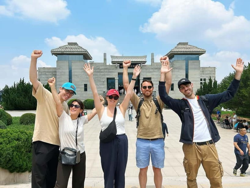 Xi'an: Exclusive Terracotta Army Tour & Local Family Lunch - Why the Terracotta Army works best with a guide