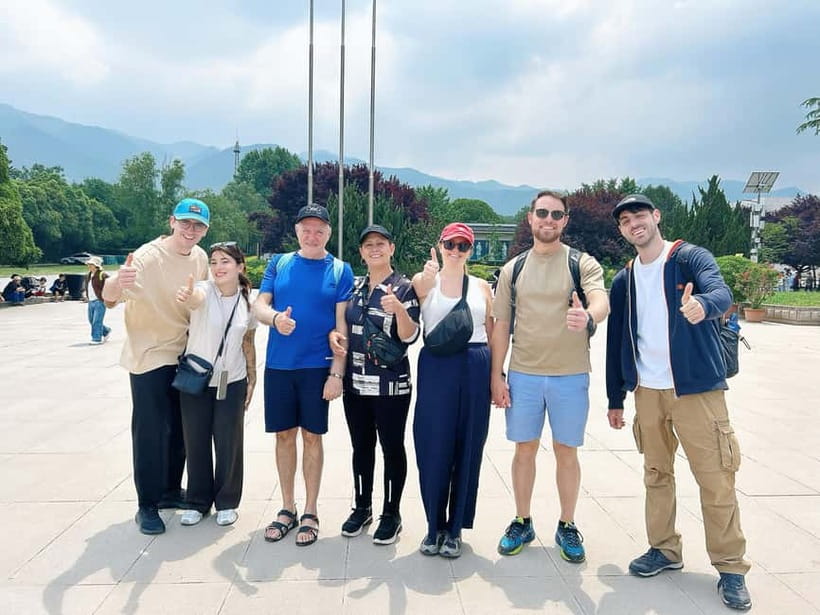 Xi'an: Exclusive Terracotta Army Tour & Local Family Lunch - How flexible is the day?