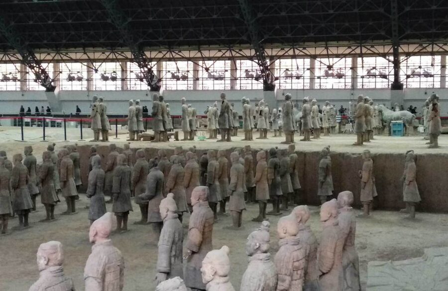 Xi'an: Half-Day Terracotta Warriors & Horses Museum Tour - Pit 3 and the museum displays