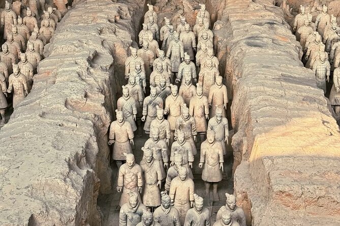 Xi’an Private Day Tour:Terracotta Army, City Wall, Pagoda&Pottery - Key points to know before booking