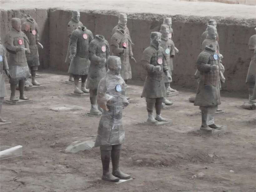 Xi'an: Terracotta Army, Big Goose Pagoda, City Wall - Pace, lunch, and what to bring