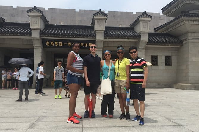 Xi'an: Terracotta Army, Big Goose Pagoda & City Wall Private Tour - Three ways to arrange the day