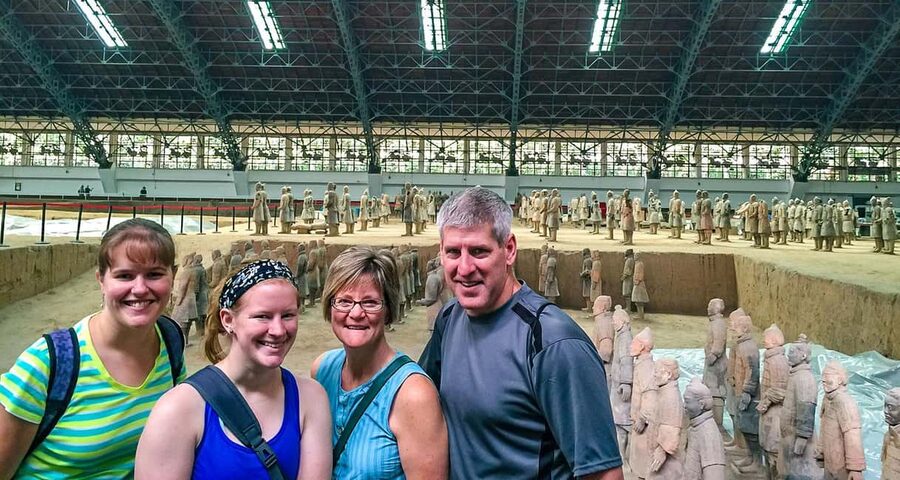 Xi'an: Terracotta Army, Lunch, City Wall, Pagoda, Bazaar - What the $48 price really covers