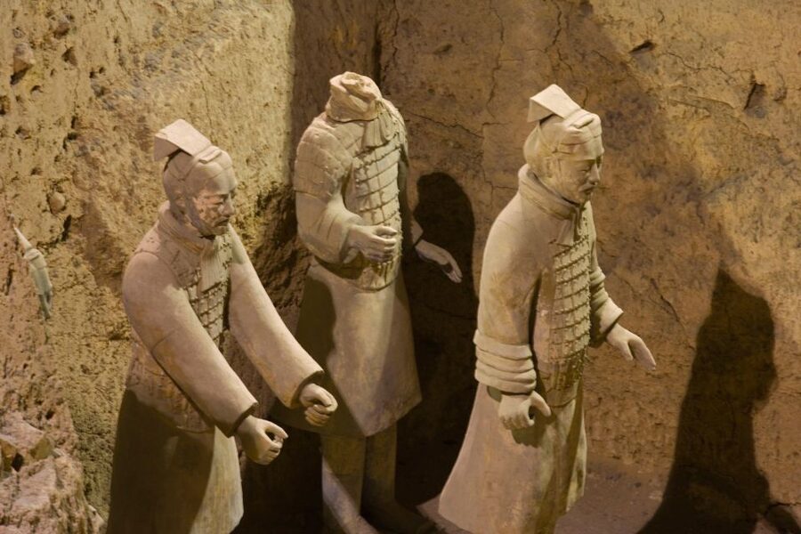Xi'an: Terracotta Warriors Private Tour with Optional Lunch - Pits 2 and 3, where the military plan becomes clearer