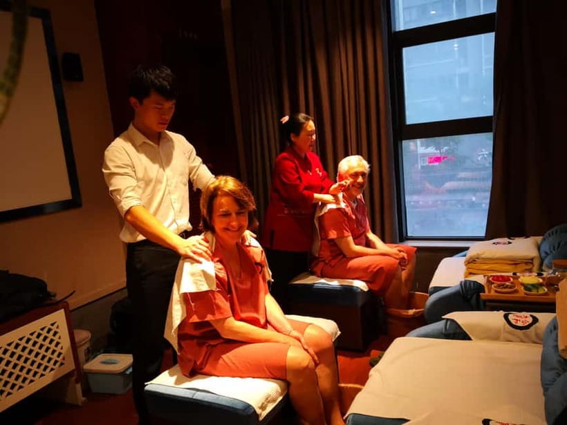 Xi'an: Traditional Chinese Massage or Spa with Meal - Choosing between the three treatments