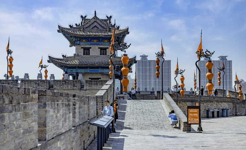 Xi'an: Xi’an City Wall South Gate(Yongningmen) Entry Ticket - Walking or biking above Xi’an