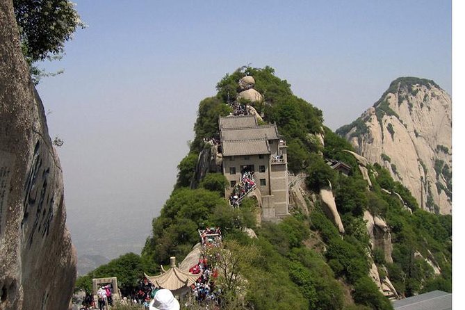 Xian Day Trip to Mt. Huashan with Round-trip Cable Car - Why Mt. Huashan makes such a strong day from Xi’an
