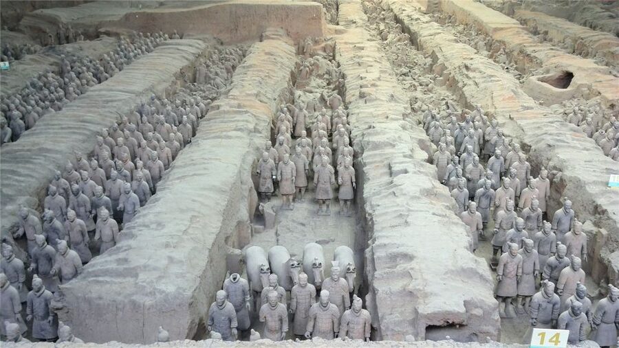 Xian: Terracotta Army Ticket & Guided Bus Tour with Options - Who should book this Xi’an day trip?