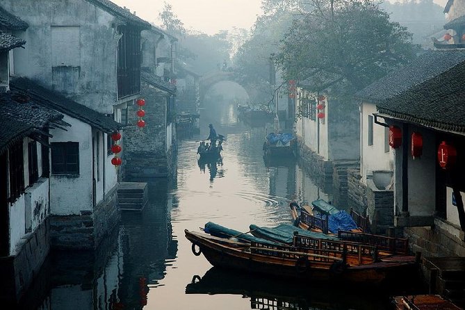 Xitang Water Village Sunset Tour with Riverside Dining Experience from Shanghai - Arriving in Xitang before the lanterns glow