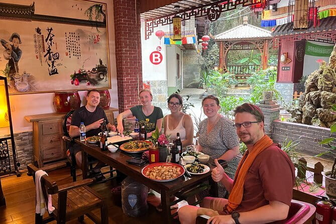 Yangshuo Cooking Class with Market Trip - Choosing ingredients for beer fish