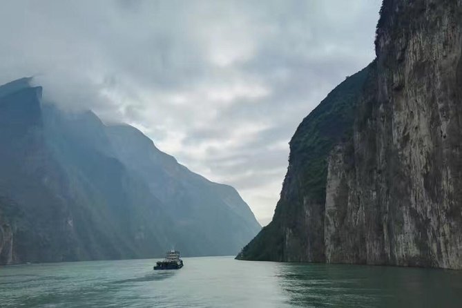 Yangtze River Cruise from Yichang to Chongqing Upstream in 5 Days 4 Nights - Why the Yichang to Chongqing route works