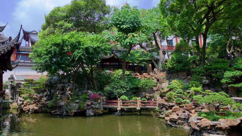 Yu Garden Shanghai Entry Tickets Booking And Trip - Arriving by Metro Lines 10 and 14