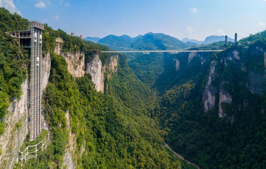 Zhangjiajie National Park: 2-Day Guided Tour w/ Glass Bridge - Yuanjiajie and the Pillar of the Southern Sky