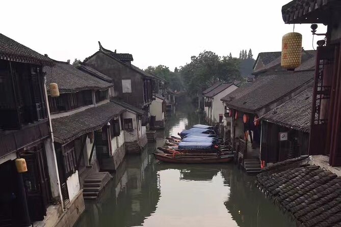 Zhouzhuang Water Village Tour from Shanghai - The gondola cruise through Zhouzhuang
