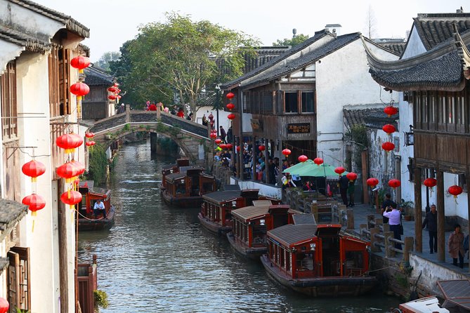 Zhujiajiao Private Day Tour and Shanghai Acrobatic Show - Key Things to Know Before You Book