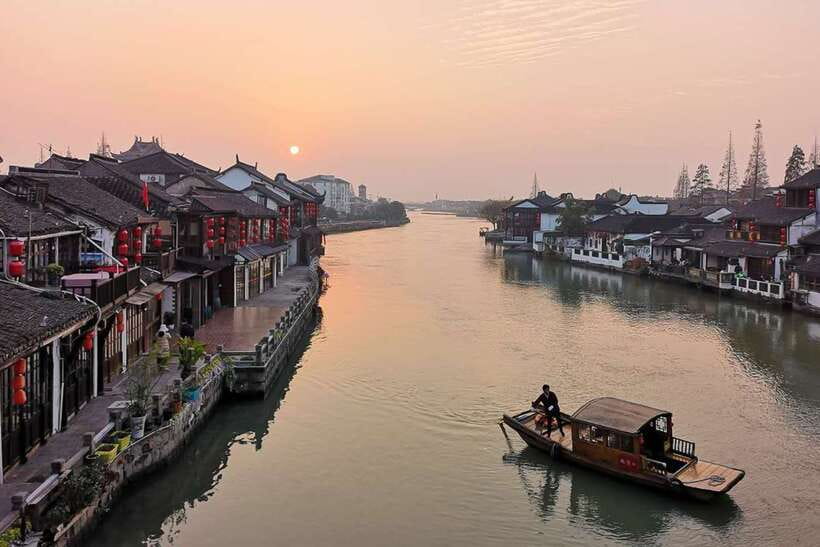 Zhujiajiao Water Village: Private Tour from Shanghai - Why Zhujiajiao makes a good half-day from Shanghai