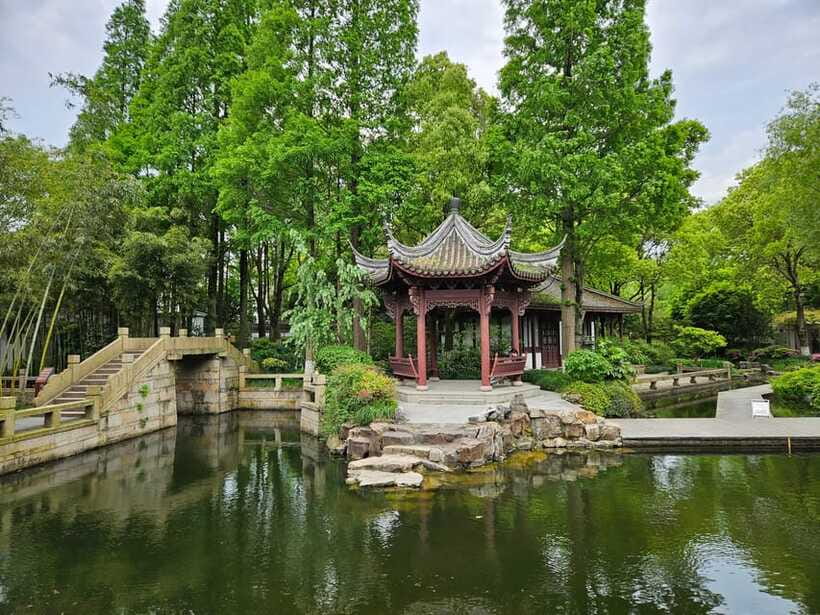 Zhujiajiao Water Village: Private Tour from Shanghai - The guides are the real variable