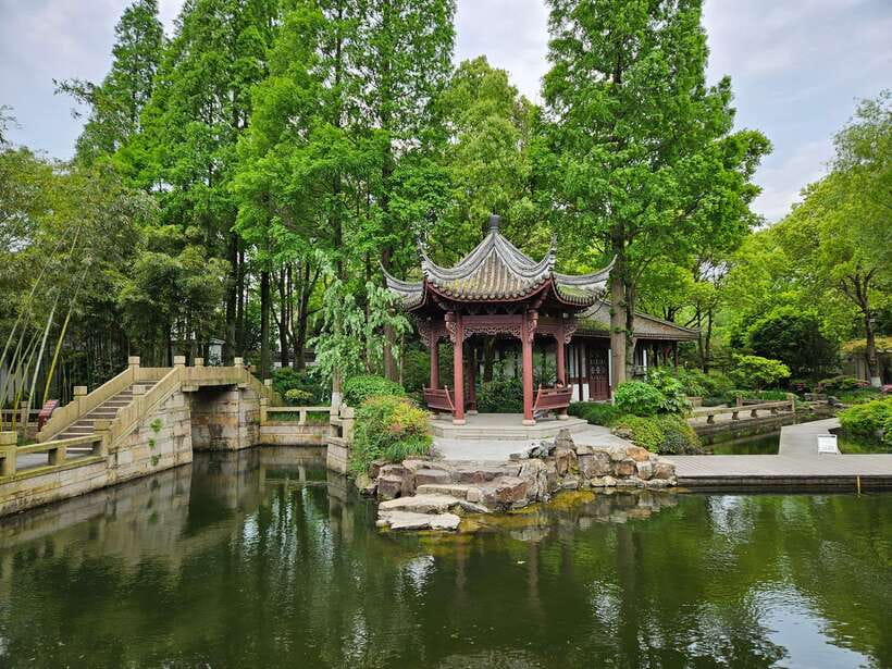 Zhujiajiao Water Village: Private Tour from Shanghai - The 70-minute road trip from Shanghai
