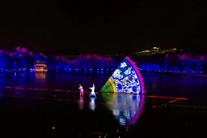 Zuiyi Hangzhou Impression West Lake Show Ticket - The West Lake stage and its water performers